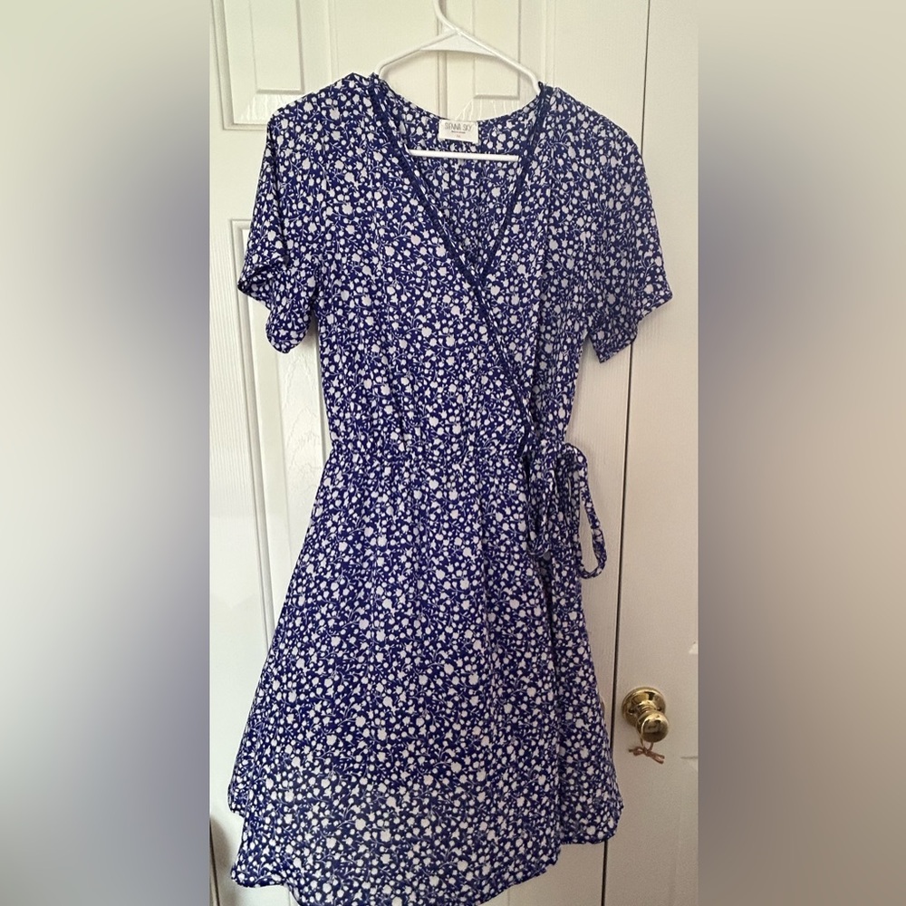 Juniors Floral Blue Dress